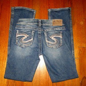 SILVER JEANS Suki 17" Distressed Sz 26x30-1/2